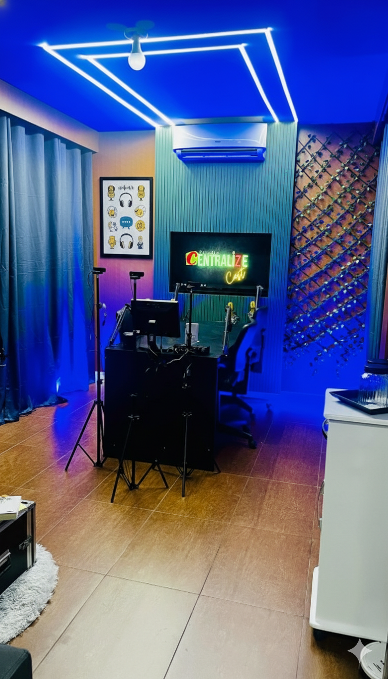 ESTÚDIO DE PODCAST