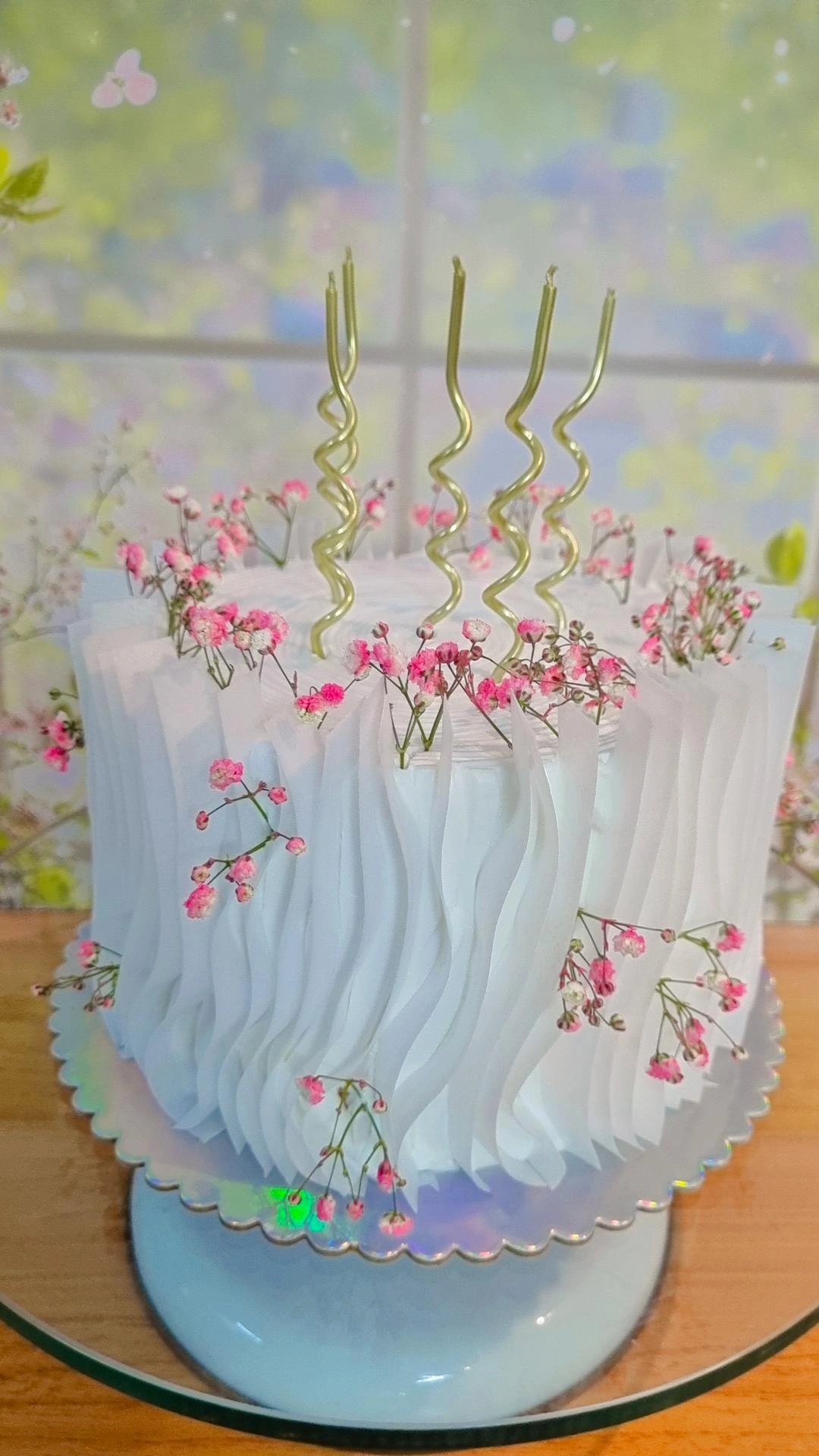 Bolo decorado para aniversário sob encomenda